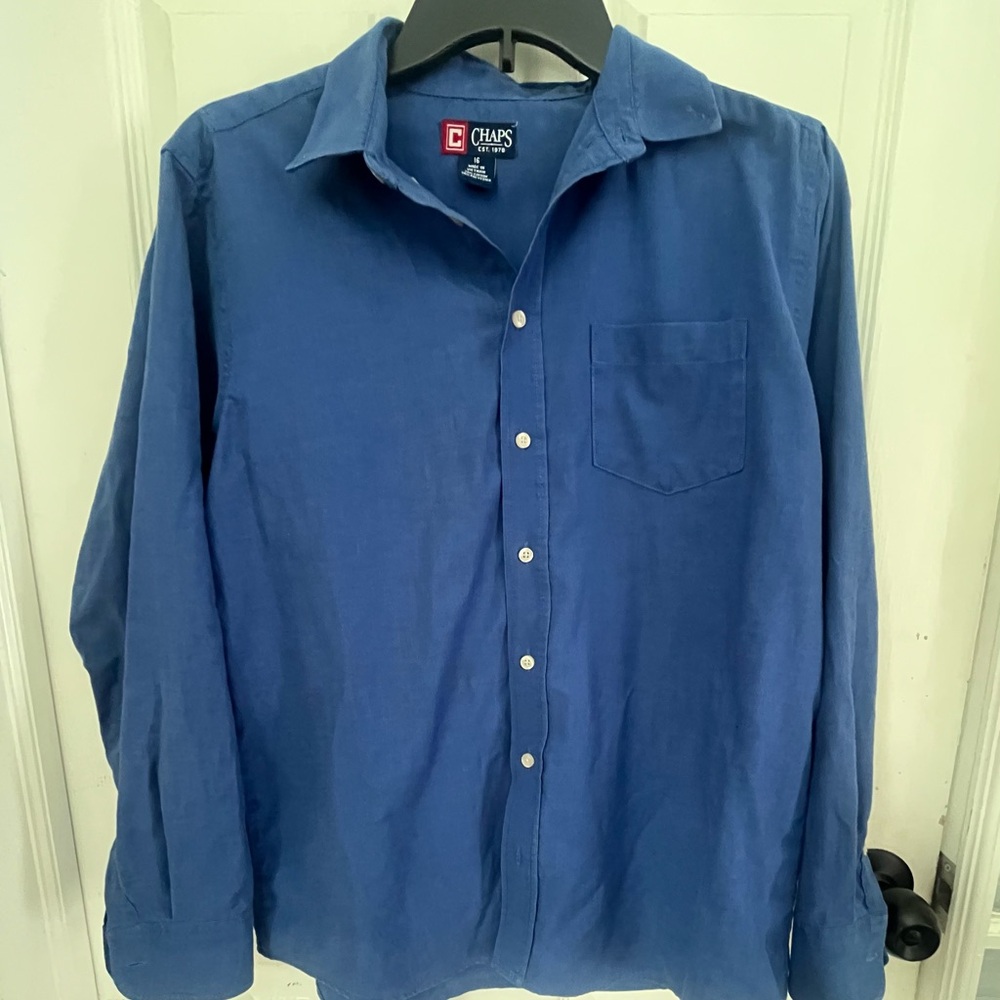 Chaps Boy’s Casual Blue Button Down Shirt. Size 16